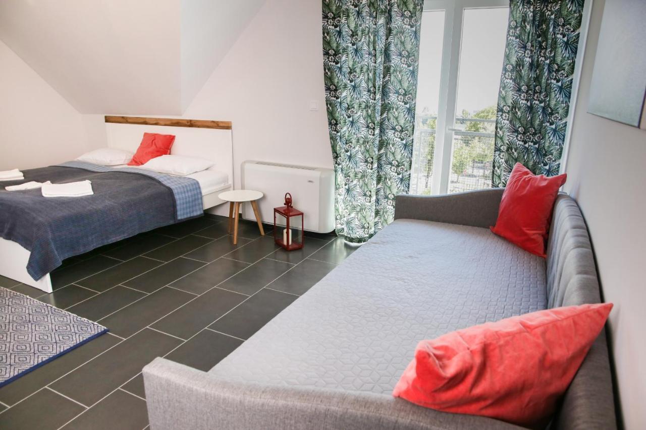 Balkon Apartmanhaz Panzio Balatonfüred Eksteriør billede
