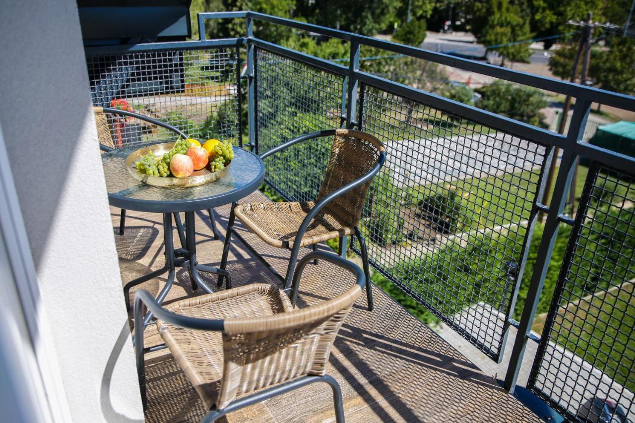 Balkon Apartmanhaz Panzio Balatonfüred Eksteriør billede