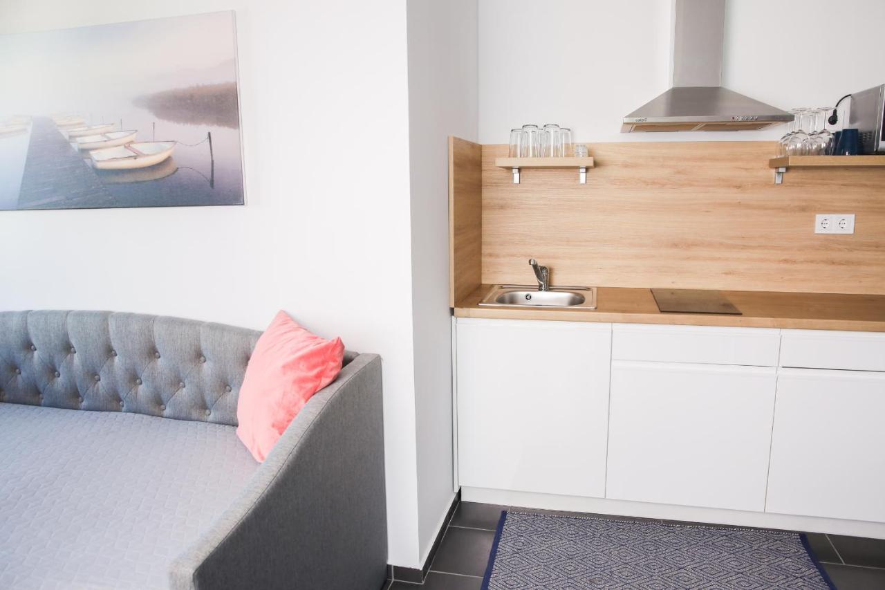 Balkon Apartmanhaz Panzio Balatonfüred Eksteriør billede