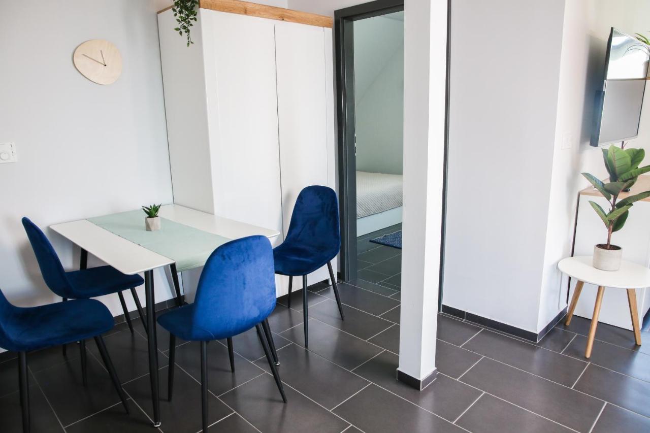 Balkon Apartmanhaz Panzio Balatonfüred Eksteriør billede