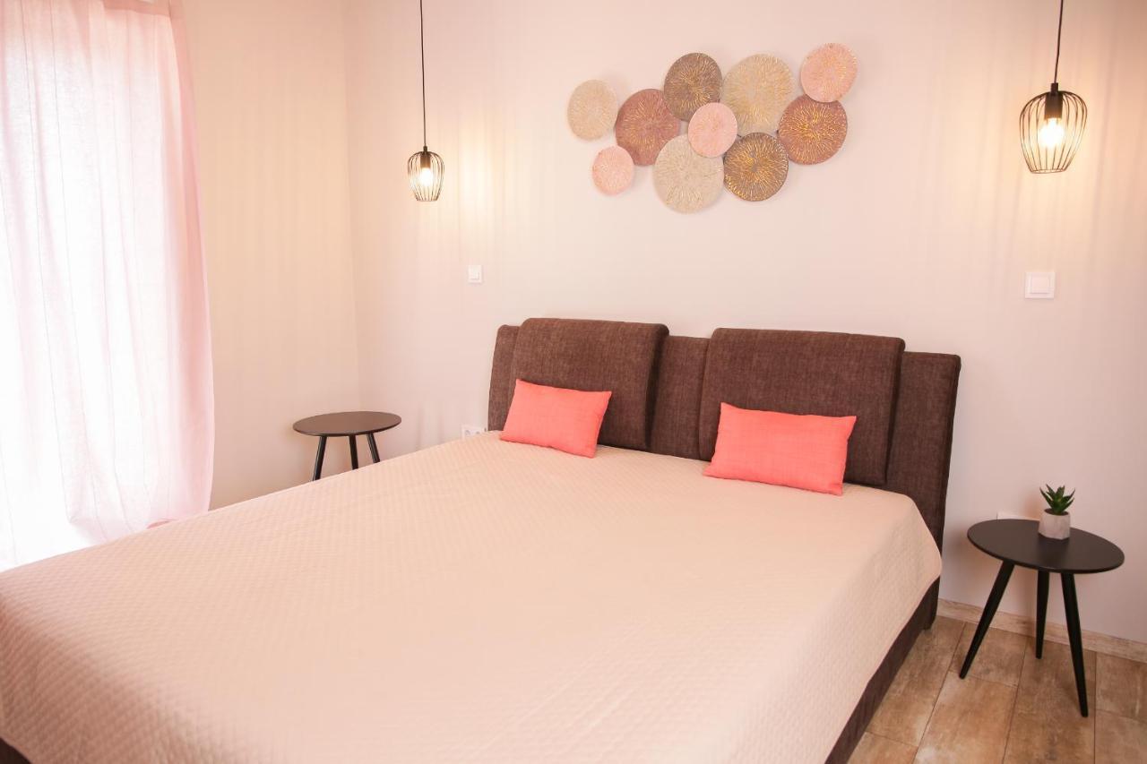 Balkon Apartmanhaz Panzio Balatonfüred Eksteriør billede